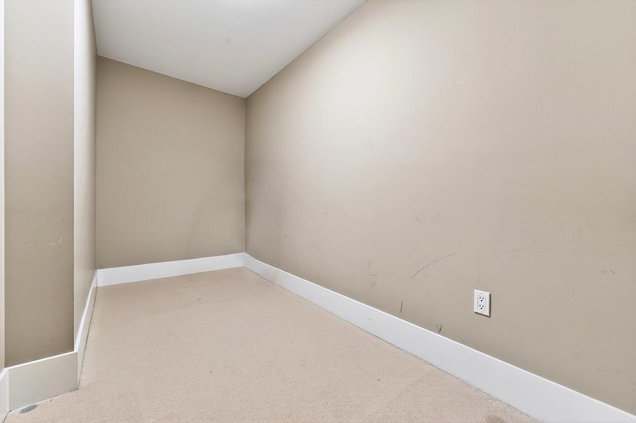 7523 Yukon Street Vancouver, BC - 12