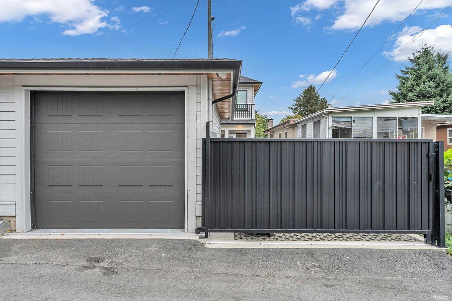 3180 Graveley Street Vancouver, BC - 39