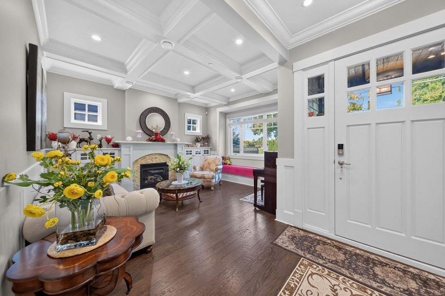 2398 Oliver Crescent Vancouver, BC - 6