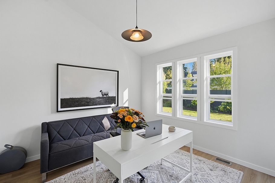 2207 Tanager Place North Vancouver, BC - 20