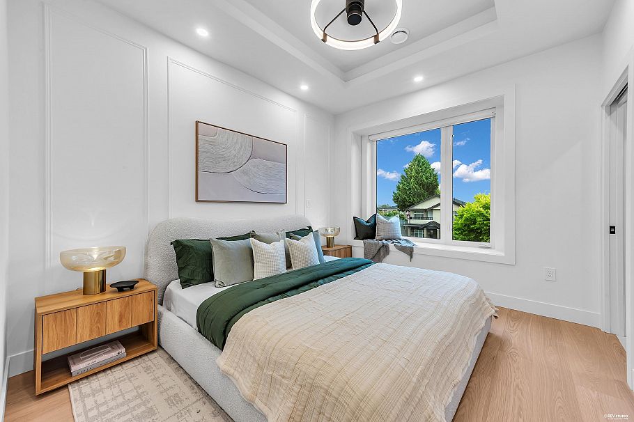 3155 E. 52nd Avenue Vancouver, BC - 22