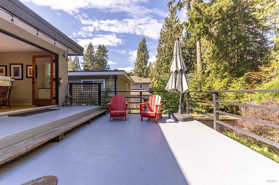 4482 Cove Cliff Road North Vancouver, BC - 4