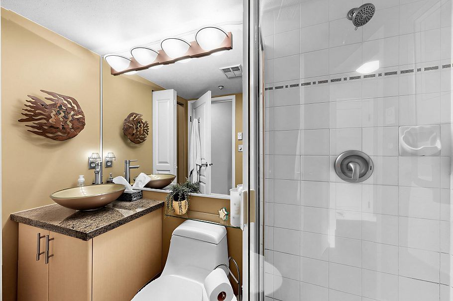 312 8450 Jellicoe Street Vancouver, BC - 10