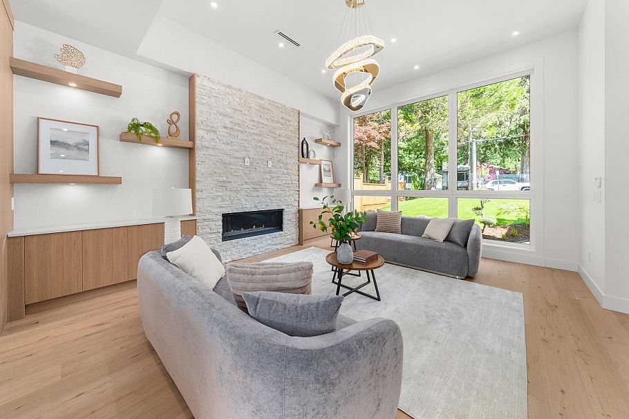 1511 Burrill Avenue North Vancouver, BC - 15