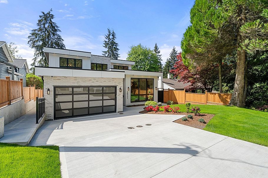 1511 Burrill Avenue North Vancouver, BC - 4