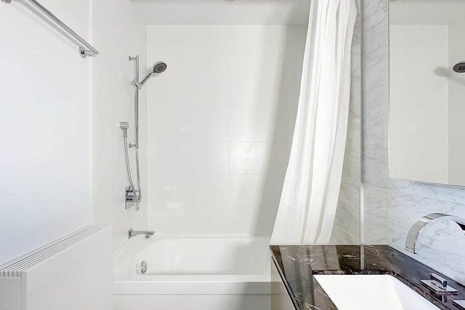 308 6733 Cambie Street Vancouver, BC - 21