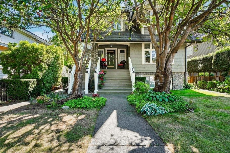 3454 W 3rd Avenue Vancouver, BC - 1