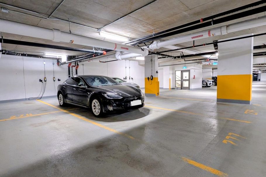 2704 1401 Hunter Street North Vancouver, BC - 17