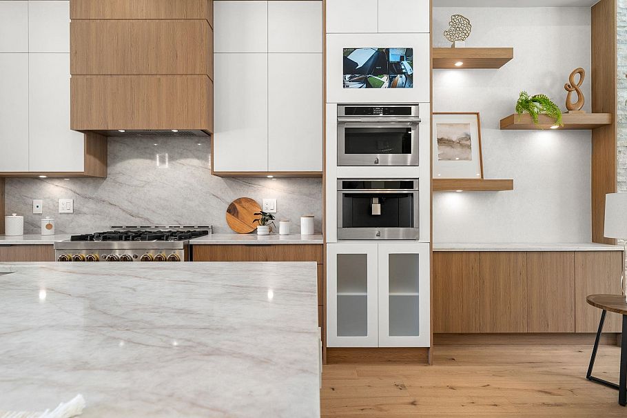 1511 Burrill Avenue North Vancouver, BC - 9
