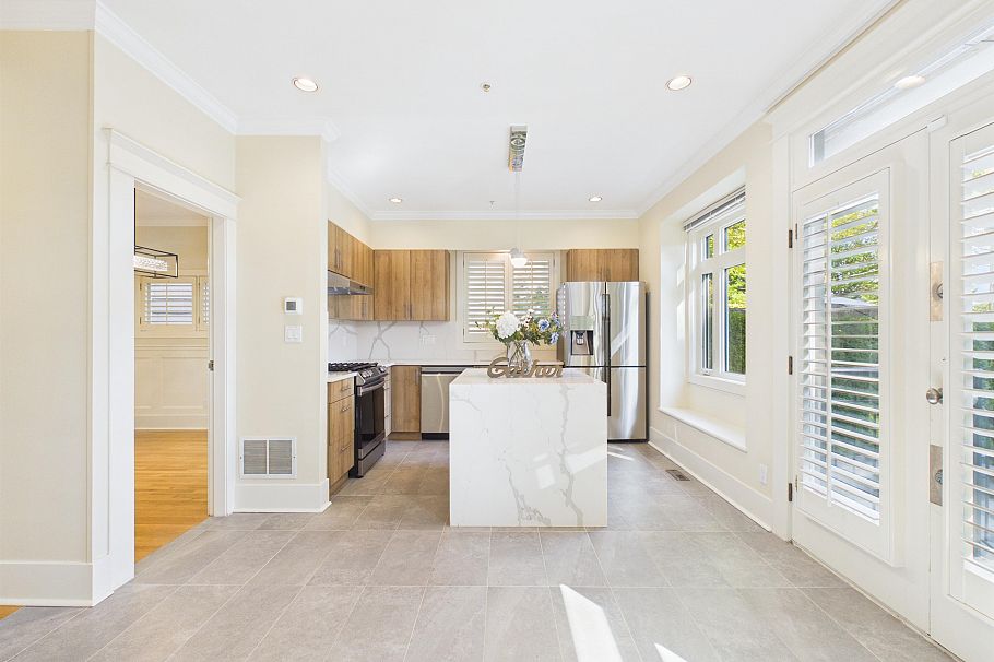 4420 Collingwood Street Vancouver, BC - 8