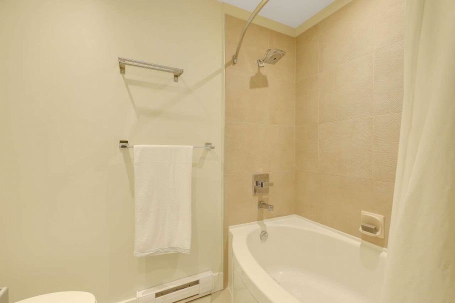 210 5779 Birney Avenue Vancouver, BC - 18