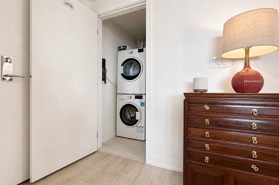 1803 1401 Hunter Street North Vancouver, BC - 19
