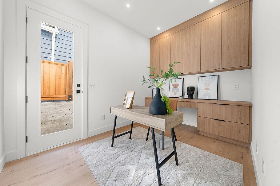 1511 Burrill Avenue North Vancouver, BC - 18