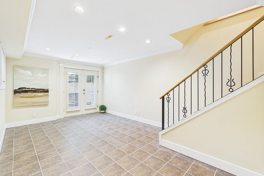 4420 Collingwood Street Vancouver, BC - 24