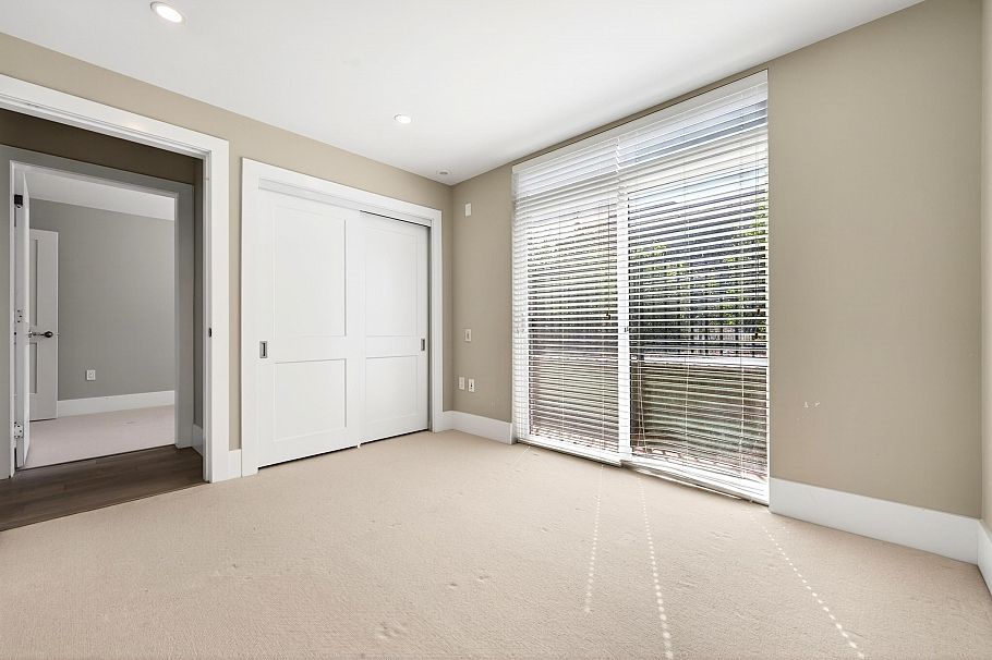 7523 Yukon Street Vancouver, BC - 6