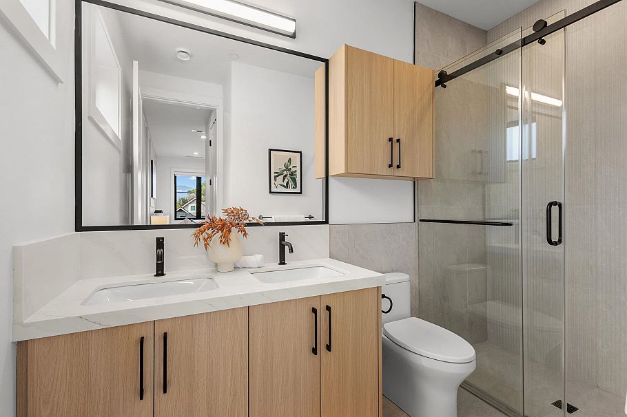 1 3873 W 22nd Avenue Vancouver, BC - 22