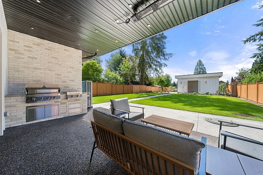 1511 Burrill Avenue North Vancouver, BC - 36