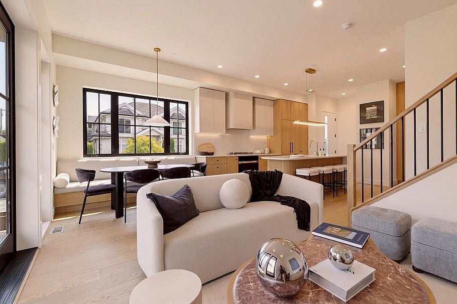 2 3185 Vine Street Vancouver, BC - 2