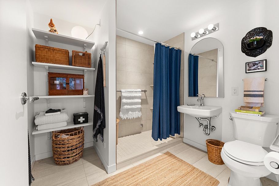 825 1445 Marpole Avenue Vancouver, BC - 29