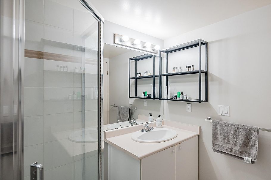 2601 1188 Howe Street Vancouver, BC - 27