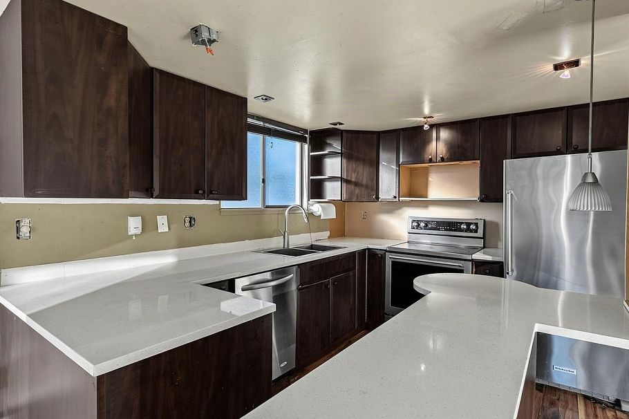 701 1165 Burnaby Street Vancouver, BC - 5
