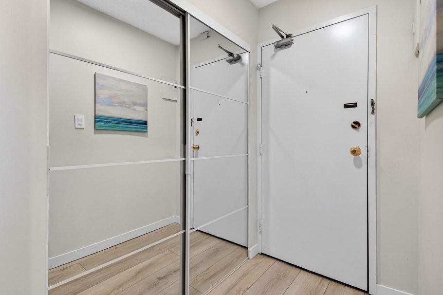 304 391 E 7th Avenue Vancouver, BC - 25