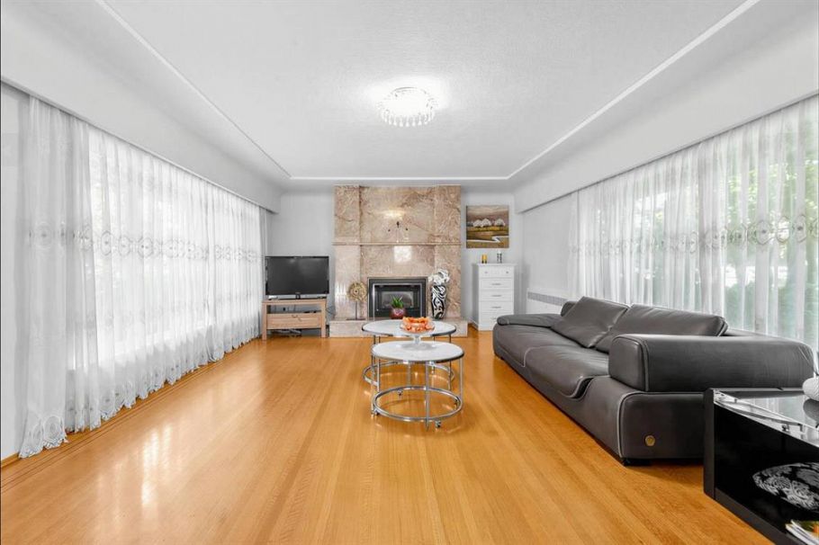 8295 Angus Drive Vancouver, BC - 4