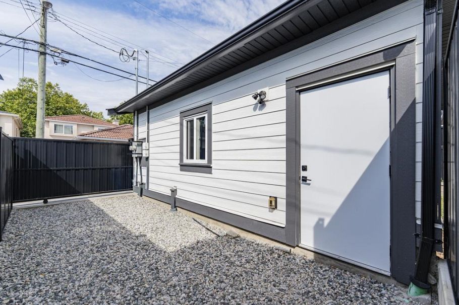 6751 Knight Street Vancouver, BC - 21