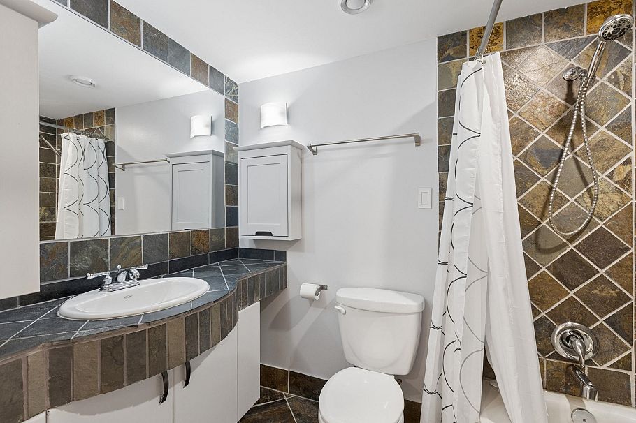 206 2120 W 2nd Avenue Vancouver, BC - 9
