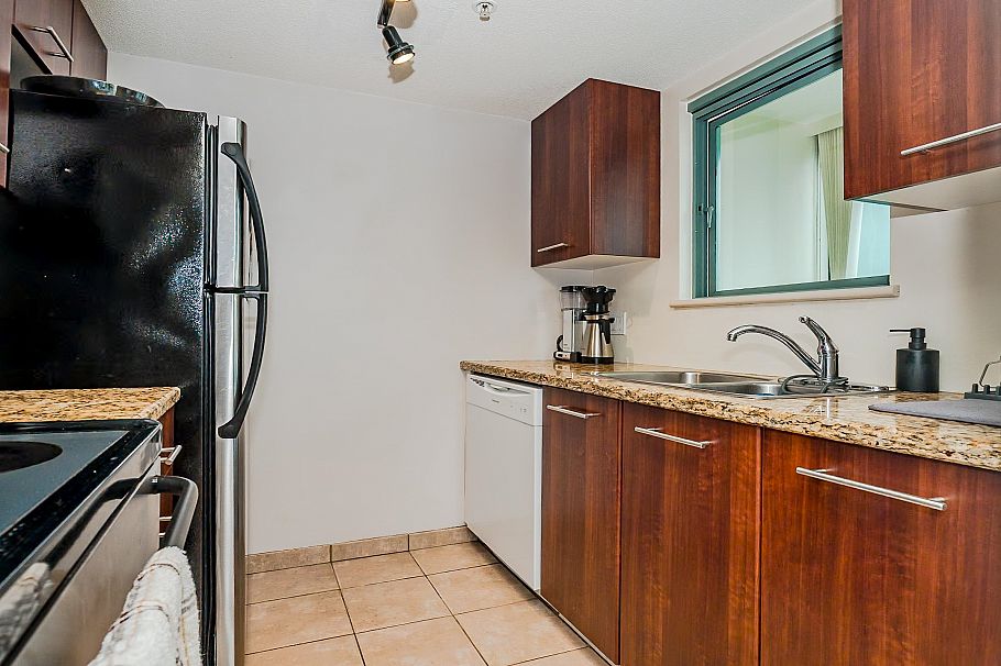 2601 1188 Howe Street Vancouver, BC - 9