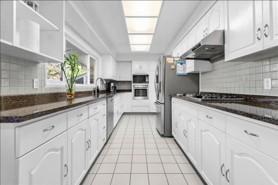 8295 Angus Drive Vancouver, BC - 7