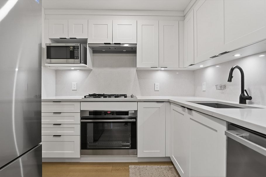 305 560 Cardero Street Vancouver, BC - 10