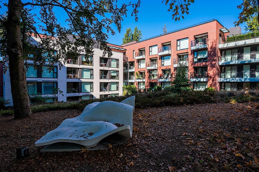 311 1561 W 57th Avenue Vancouver, BC - 26