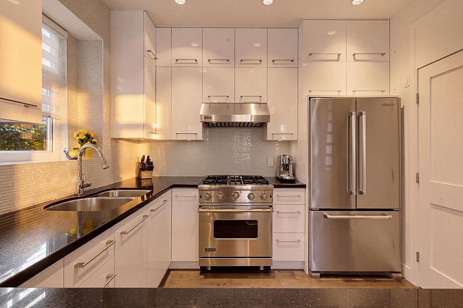 3328 W 7th Avenue Vancouver, BC - 12