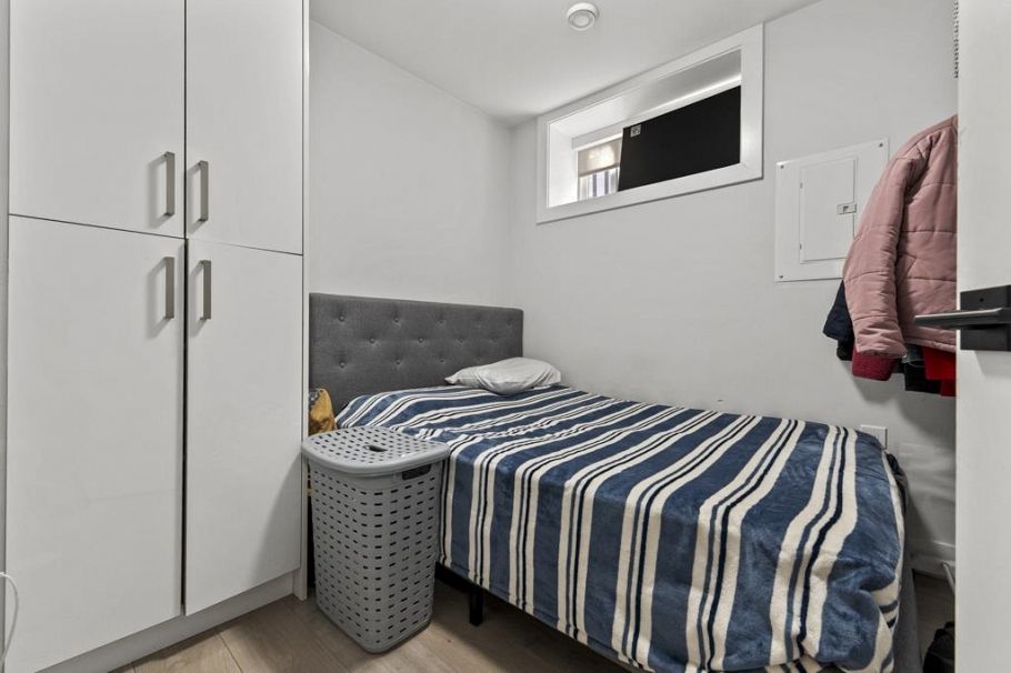 6751 Knight Street Vancouver, BC - 24
