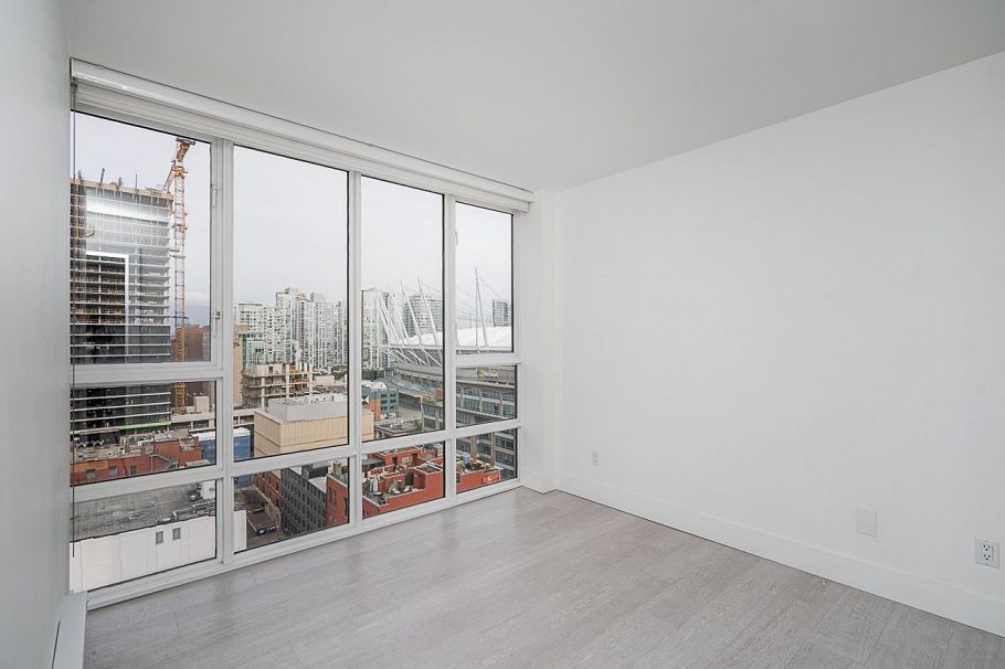 2001 930 Cambie Street Vancouver, BC - 28