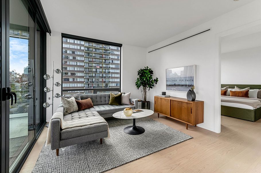 901 1171 Jervis Street Vancouver, BC - 11