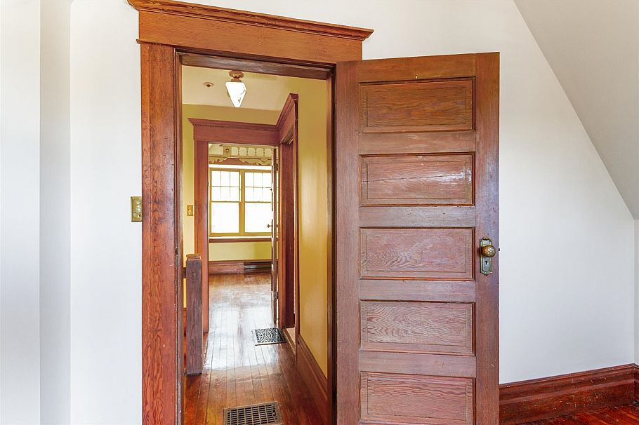 1663 Adanac Street Vancouver, BC - 21