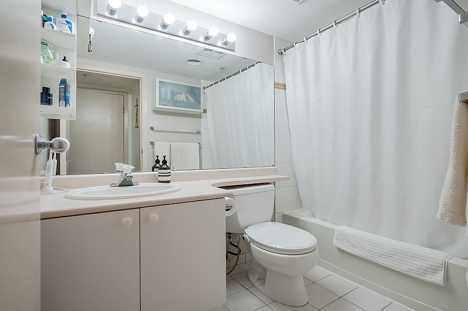 2601 1188 Howe Street Vancouver, BC - 19