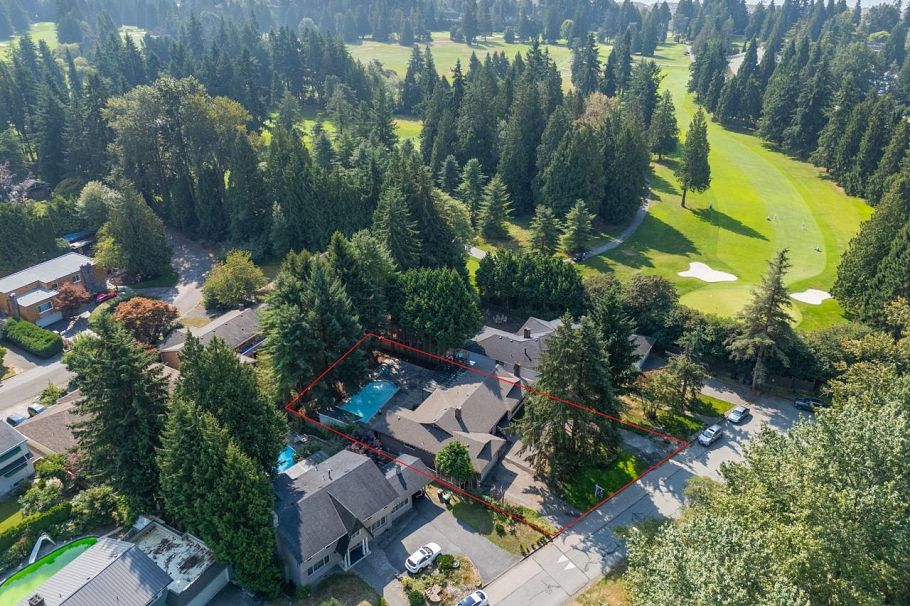 5670 Kullahun Drive Vancouver, BC - 36