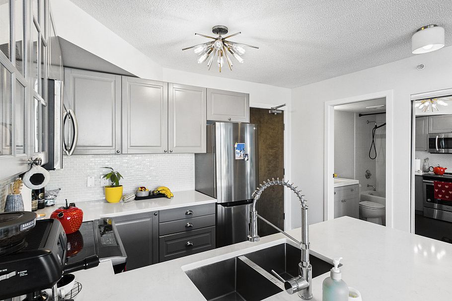 2208 550 Taylor Street Vancouver, BC - 14