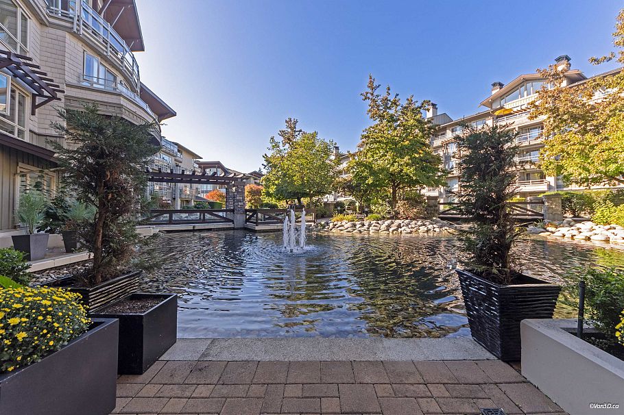 210 530 Raven Woods Drive North Vancouver, BC - 34