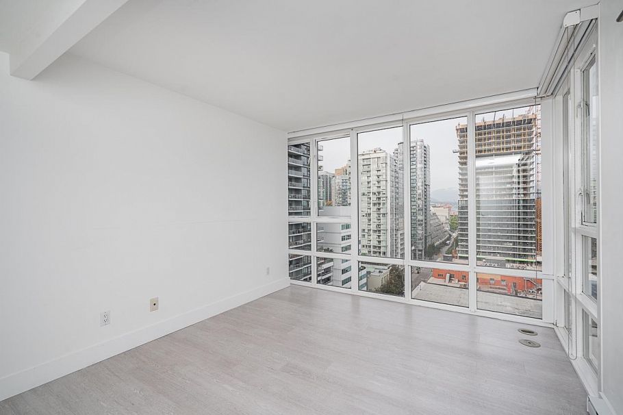 2001 930 Cambie Street Vancouver, BC - 22