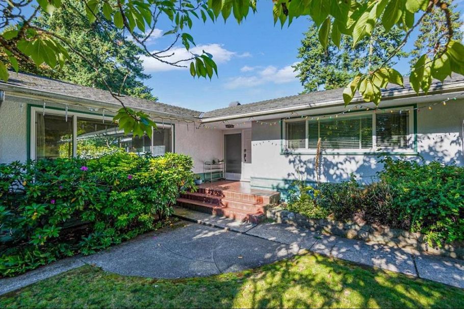 8295 Angus Drive Vancouver, BC - 2