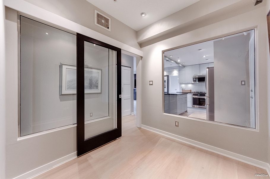 210 530 Raven Woods Drive North Vancouver, BC - 29