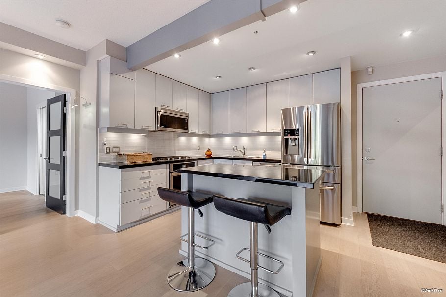 210 530 Raven Woods Drive North Vancouver, BC - 1