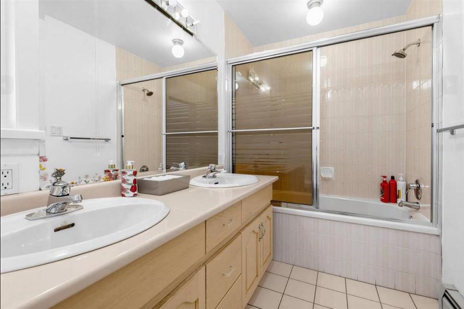 8295 Angus Drive Vancouver, BC - 14