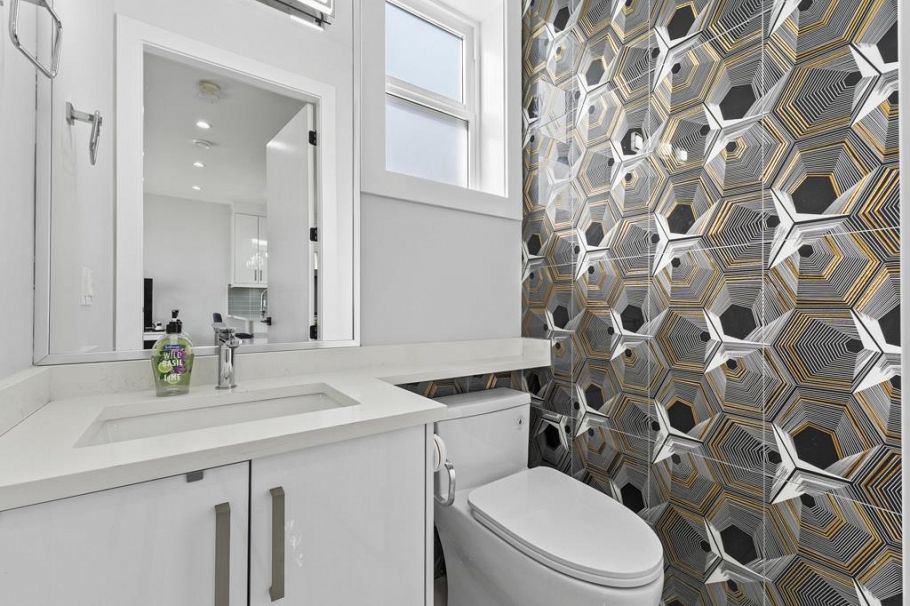 6751 Knight Street Vancouver, BC - 12