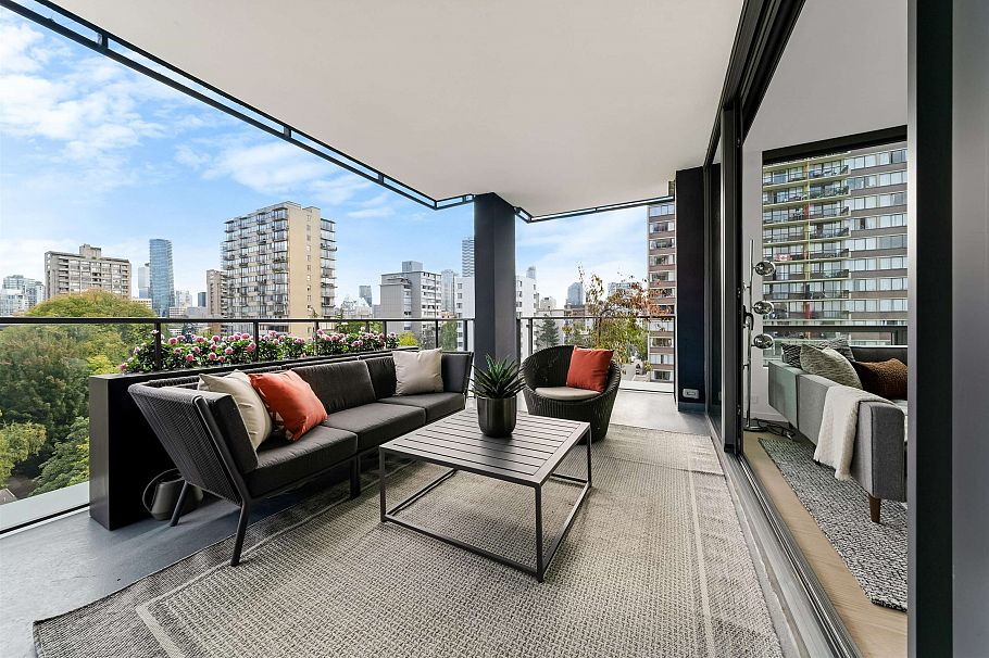 901 1171 Jervis Street Vancouver, BC - 1
