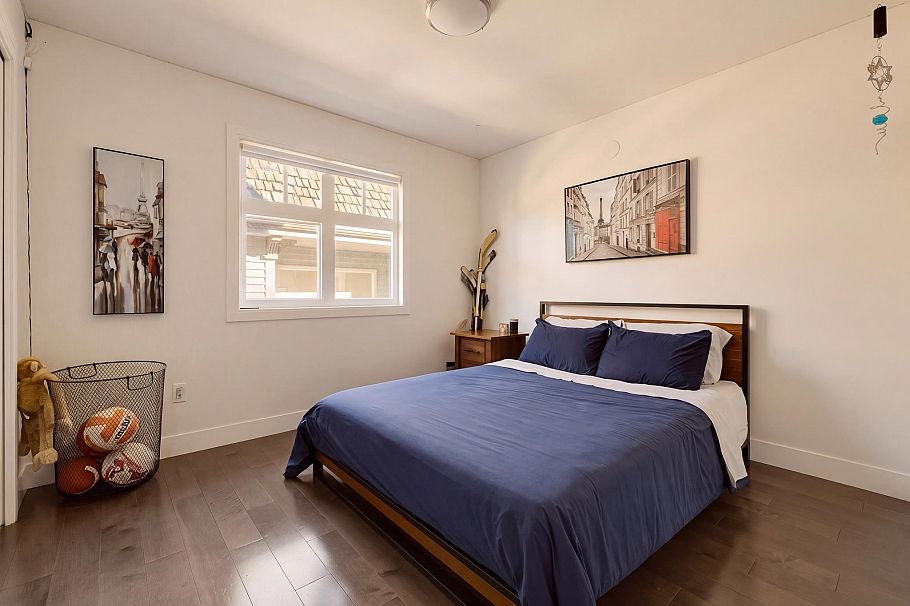3328 W 7th Avenue Vancouver, BC - 20